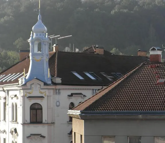 Time Cafe & Pensjonat Příbram