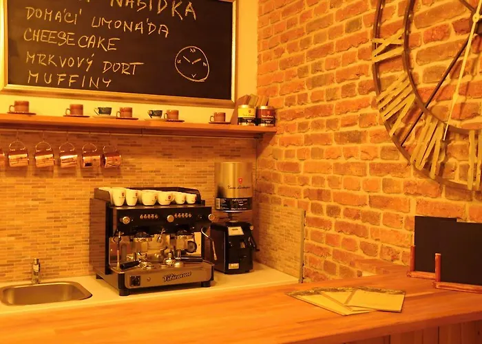 بيت ضيافة Time Cafe & Příbram