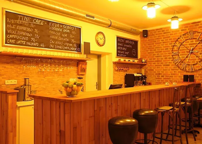 بيت ضيافة Time Cafe & 4*